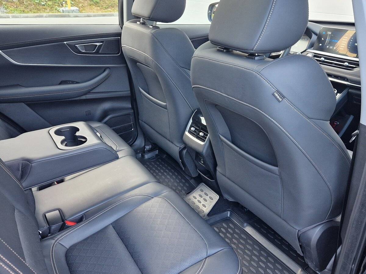 Chery Tiggo 8, 2023 Фото №18