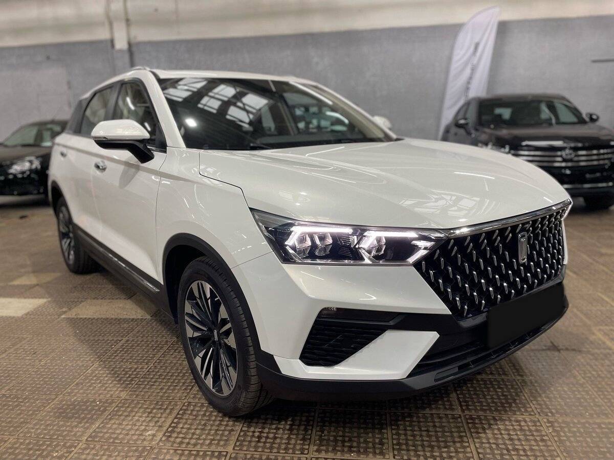 FAW Bestune T77, 2023 - 100 км. | Фото №3