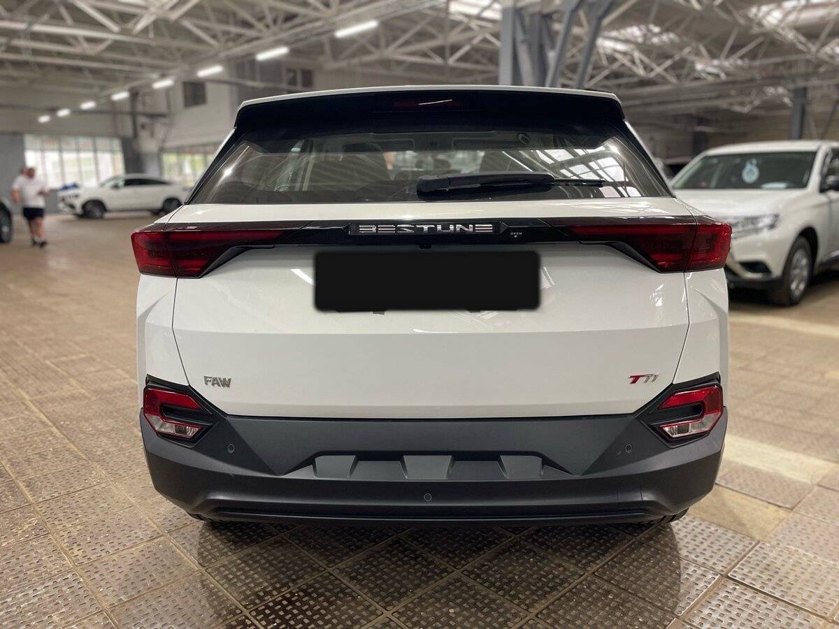 FAW Bestune T77, 2023 - 100 км. | Фото №6