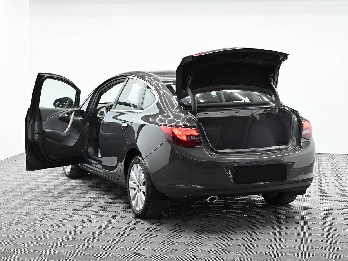 Opel Astra, 2013 - 164 000 км. | Фото №5