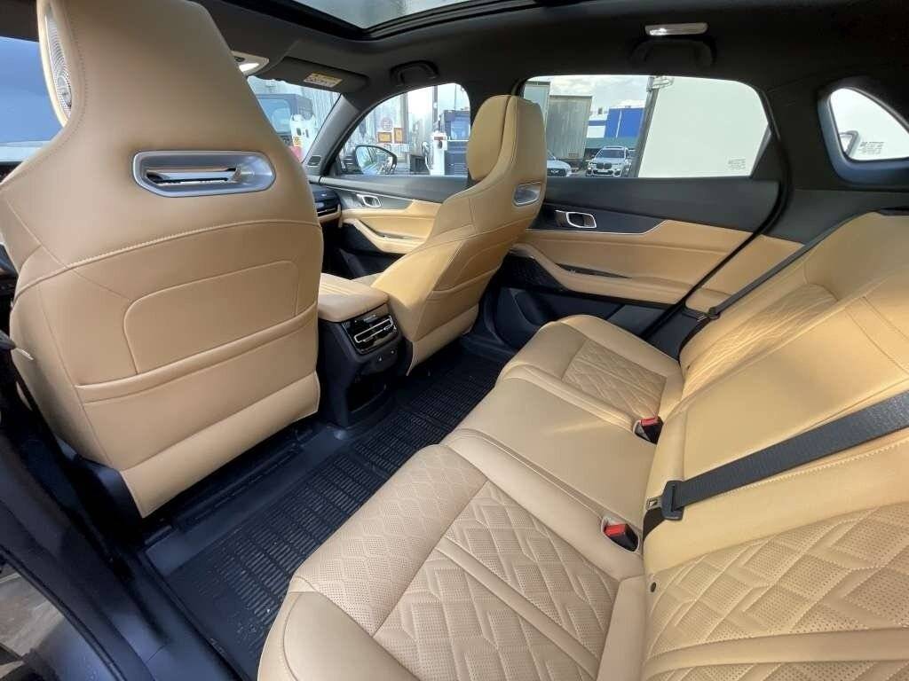 Changan UNI-K, 2023 Фото №9