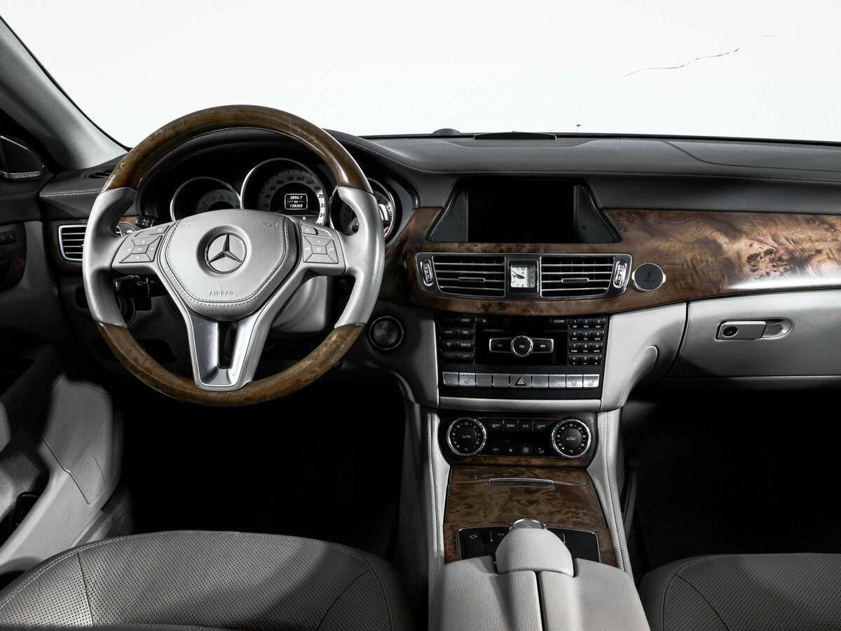 Mercedes-Benz CLS 350, 2012 Фото №12