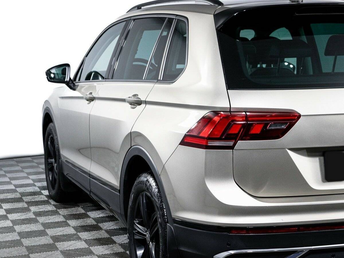Volkswagen Tiguan, 2021 Фото №20