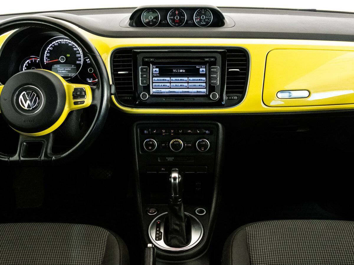 Volkswagen Beetle, 2013 Фото №16