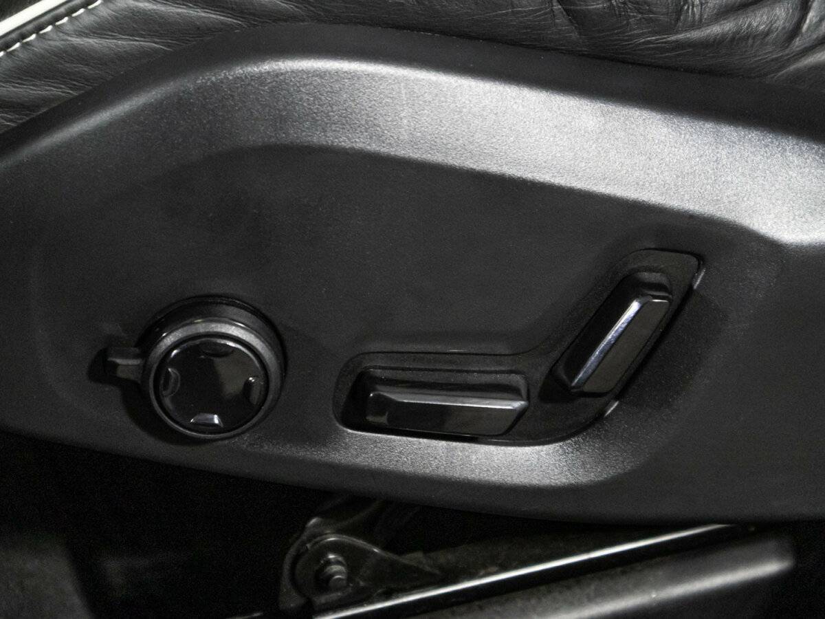 Volvo XC90, 2019 Фото №14