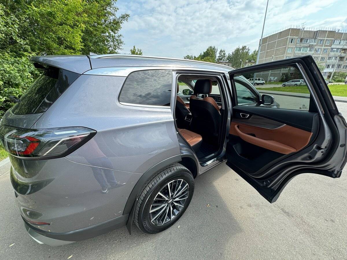 Chery Tiggo 8 Pro e+, 2023 Фото №14