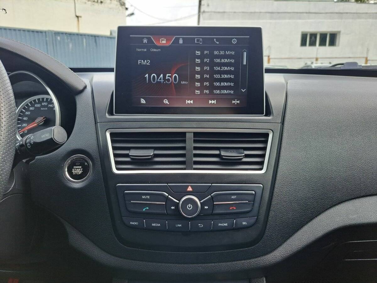 FAW Besturn X40, 2021 Фото №15