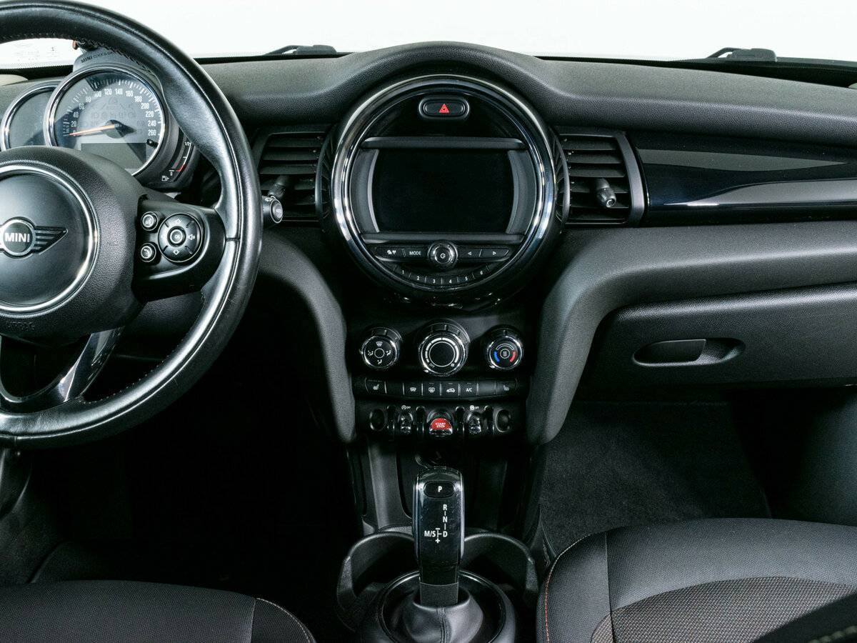 Mini Hatch Cooper, 2018 Фото №11