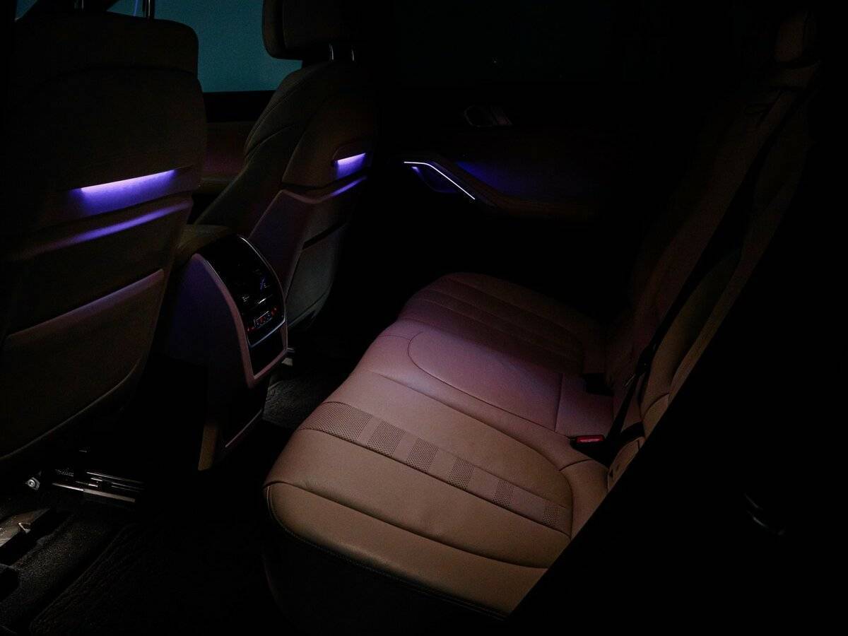 BMW X6 M50d, 2020 Фото №31