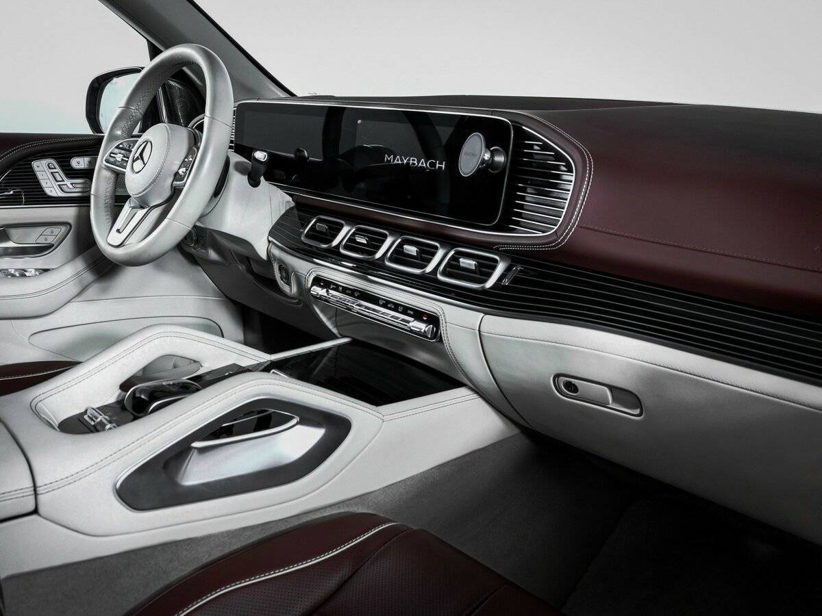 Mercedes-Benz Maybach GLS 600, 2022 Фото №9