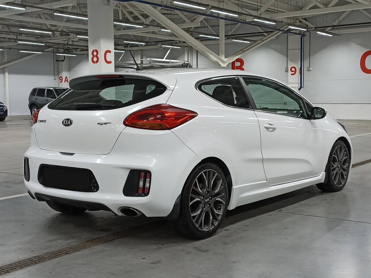 Kia Ceed GT, 2014 Фото №5