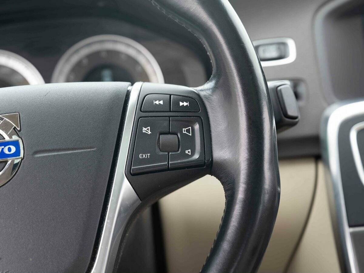 Volvo S60, 2011 Фото №14