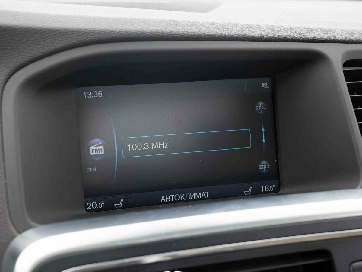 Volvo S60, 2011 Фото №17