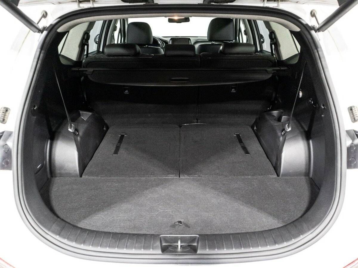 Hyundai Santa Fe, 2019 Фото №15