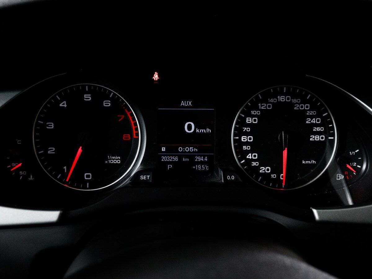 Audi A4, 2008 Фото №11