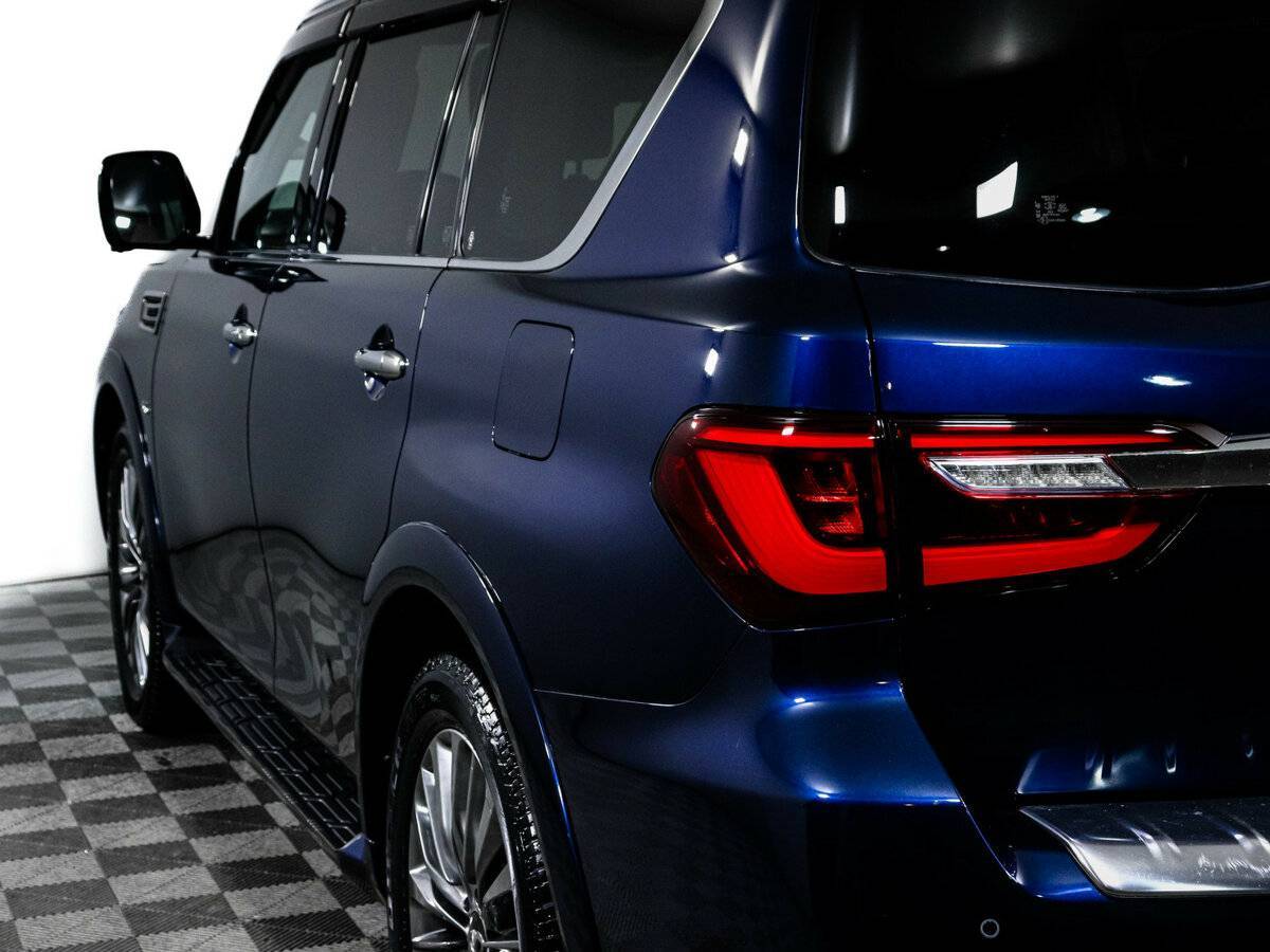 Infiniti QX80, 2018 Фото №19