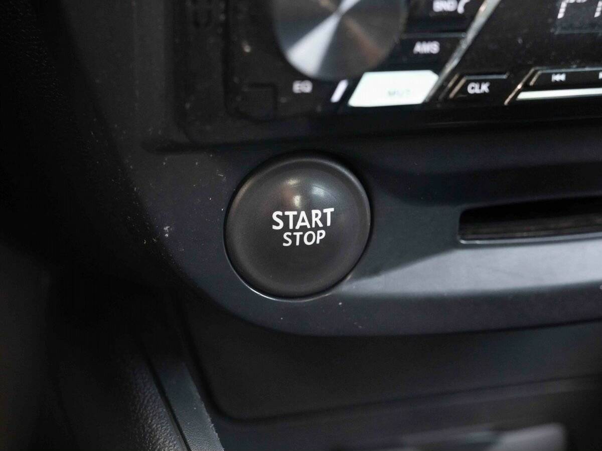 Renault Fluence, 2010 Фото №20