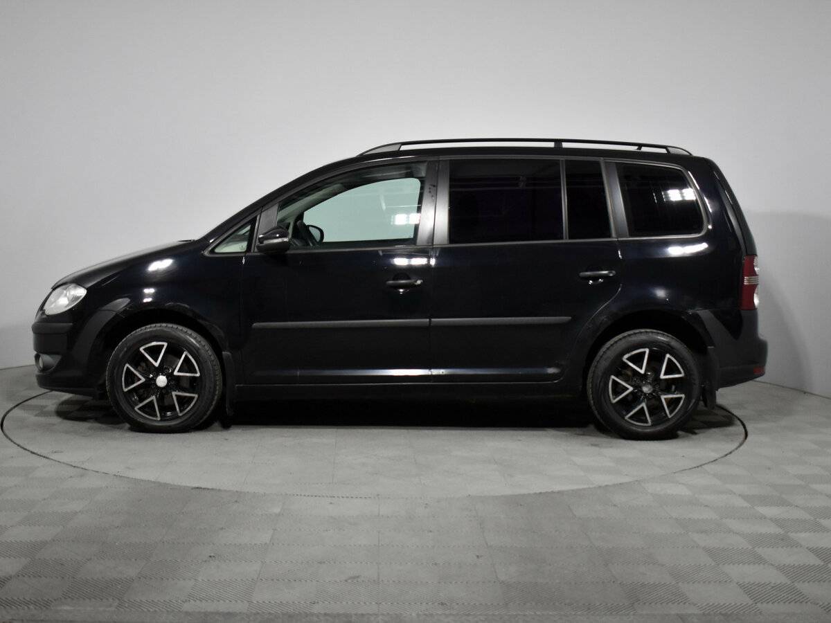 Volkswagen Touran, 2010 Фото №8
