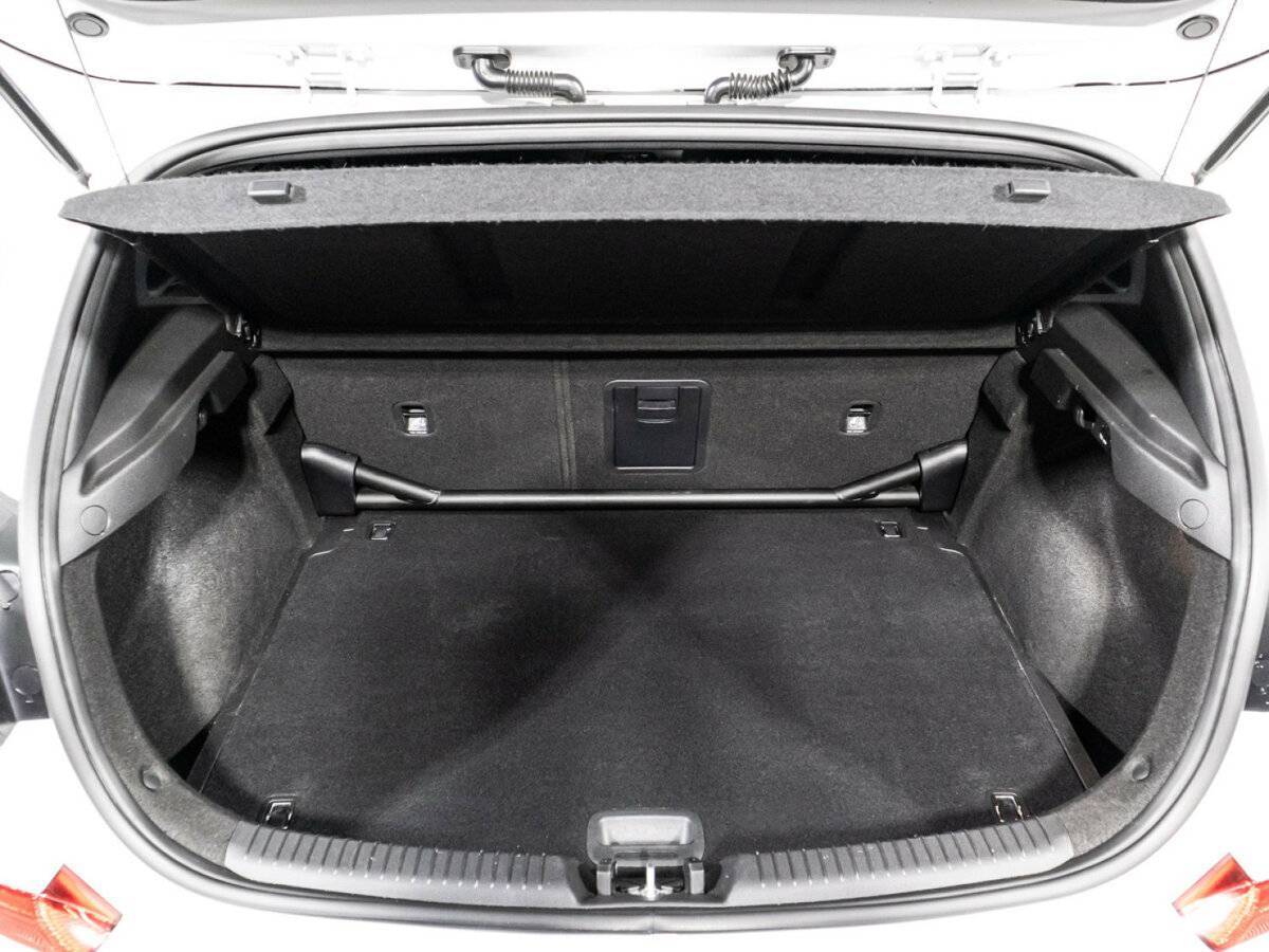 Hyundai i30 N, 2019 Фото №15