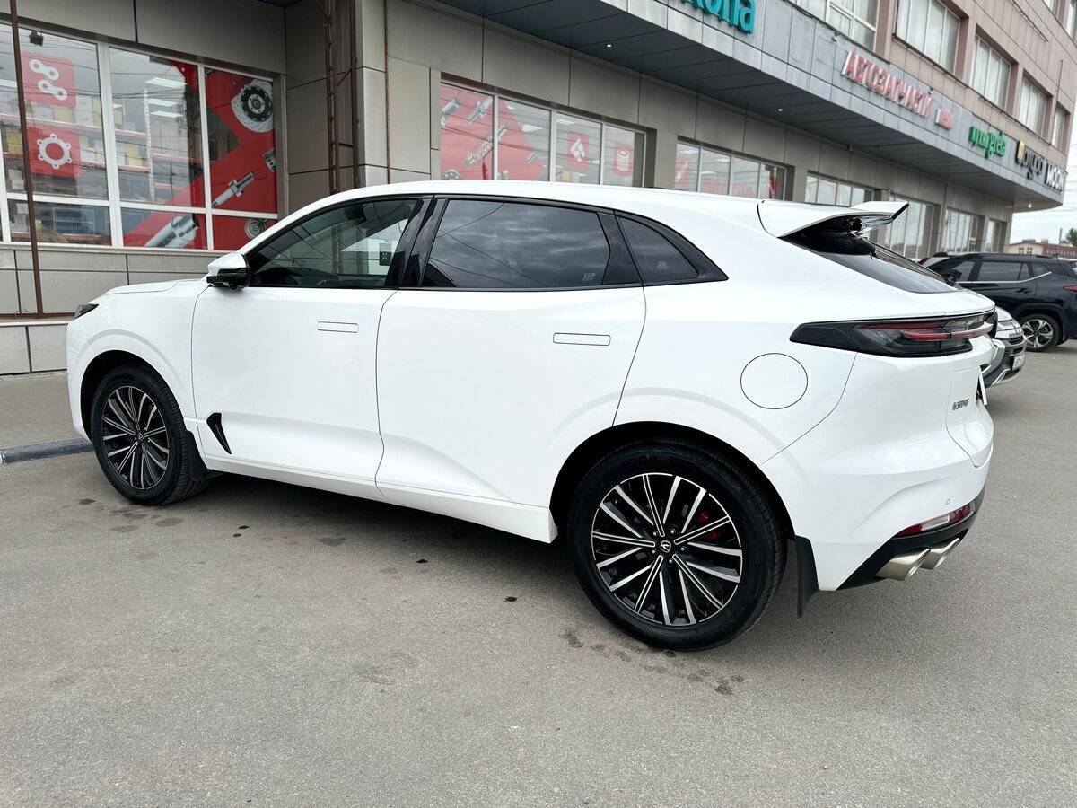 Changan UNI-K, 2023 - 32 700 км. | Фото №4