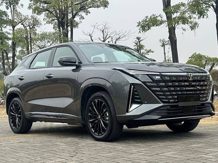 Changan UNI-Z iDD, 2024 - 2 000 км. | Фото №3