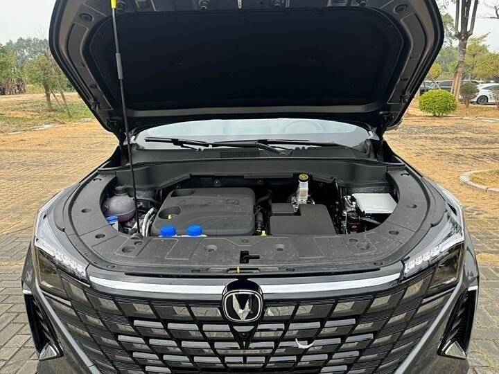 Changan UNI-Z iDD, 2024 - 2 000 км. | Фото №7