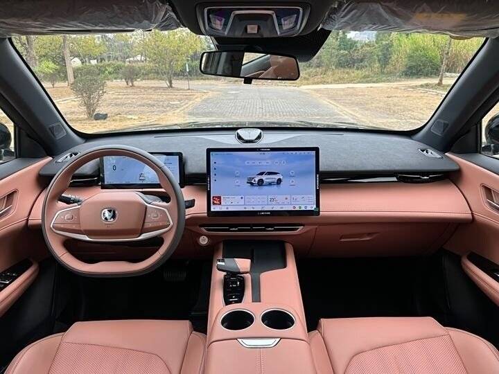 Changan UNI-Z iDD, 2024 Фото №10