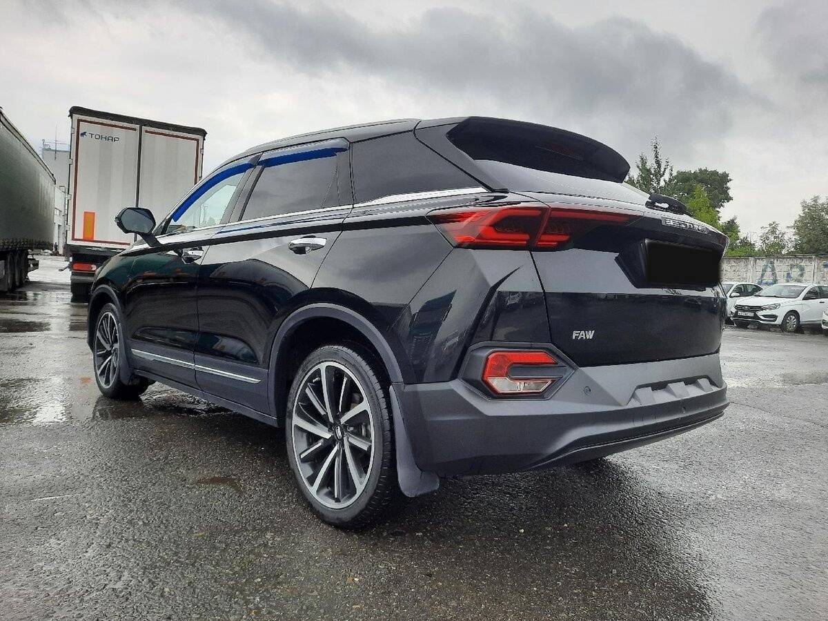 FAW Bestune T77, 2022 - 75 973 км. | Фото №4