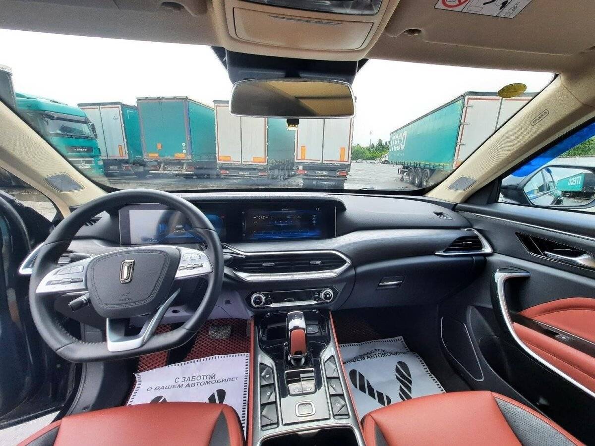 FAW Bestune T77, 2022 Фото №12