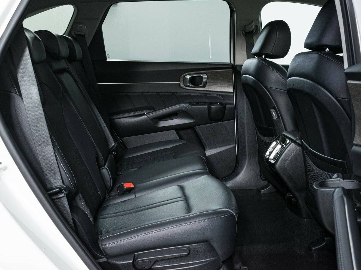 Kia Sorento, 2023 Фото №13