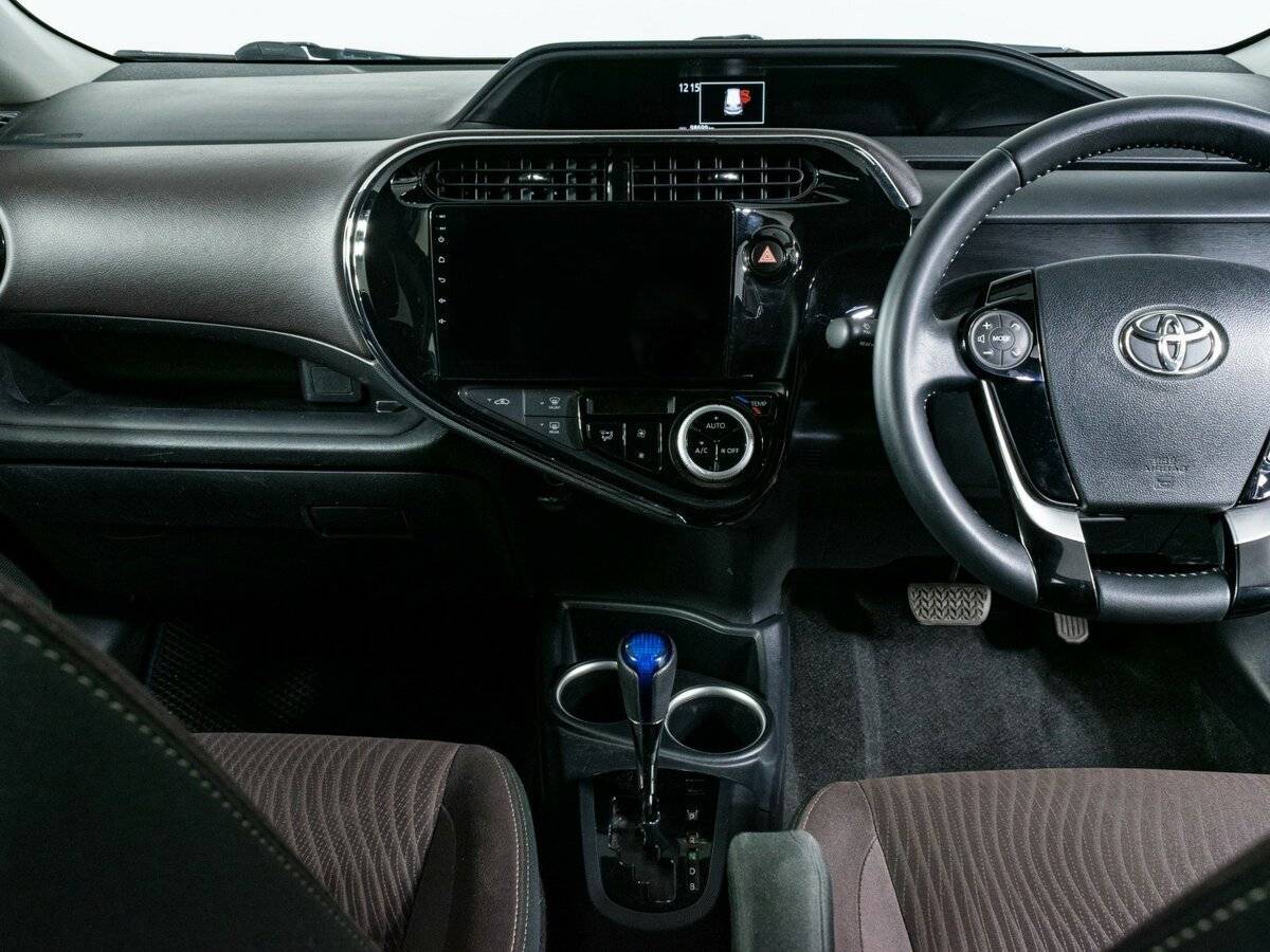 Toyota Aqua, 2018 - 98 696 км. | Фото №7