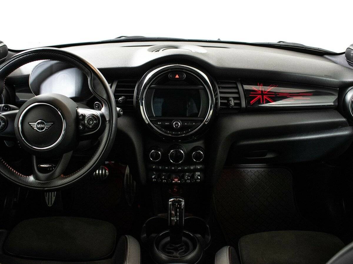 Mini Hatch JCW John Cooper Works, 2021 Фото №11