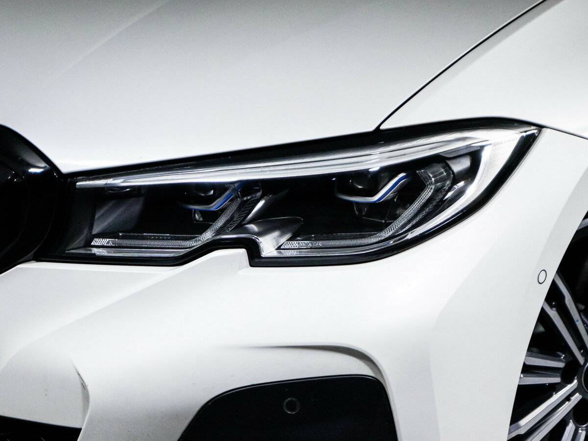 BMW 3 серии 320d xDrive, 2020 Фото №16