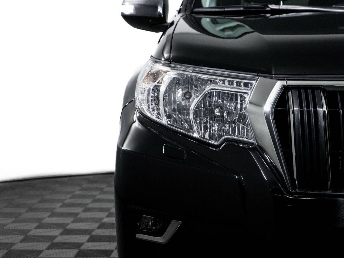 Toyota Land Cruiser Prado, 2021 Фото №18