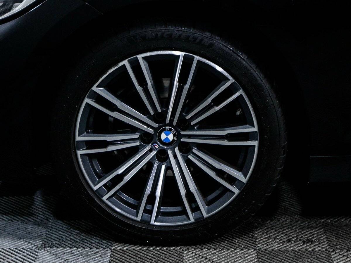 BMW 3 серии 320i xDrive, 2020 Фото №15
