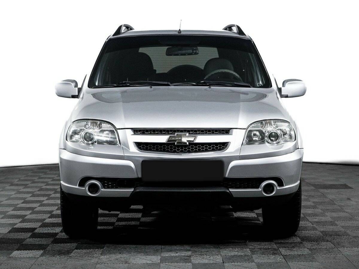 Chevrolet Niva, 2010 Фото №2