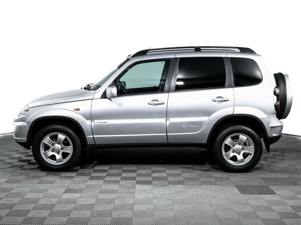 Chevrolet Niva, 2010 Фото №8