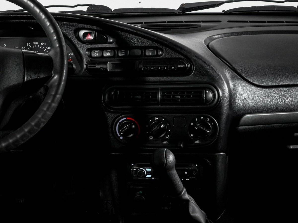 Chevrolet Niva, 2010 Фото №13