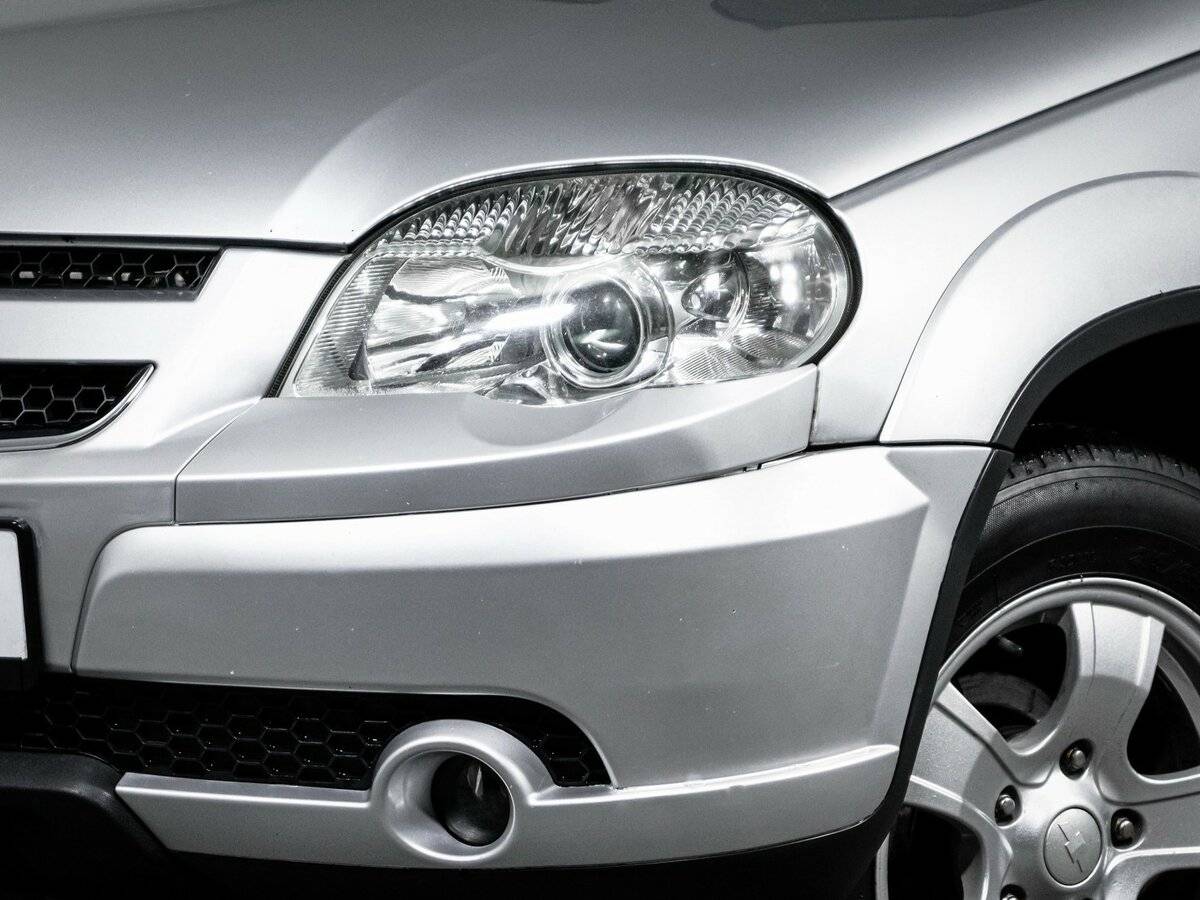 Chevrolet Niva, 2010 Фото №16