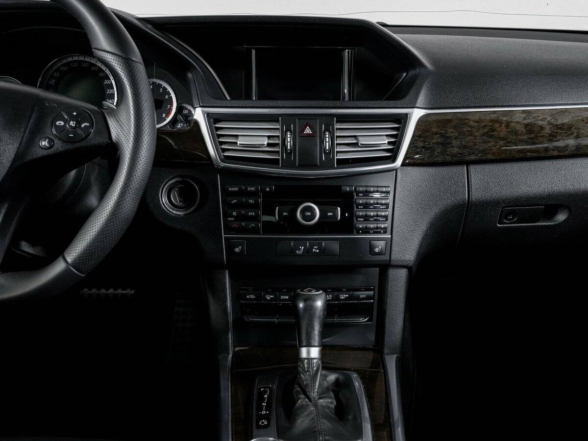 Mercedes-Benz E-Класс 200 5G-Tronic, 2010 Фото №13