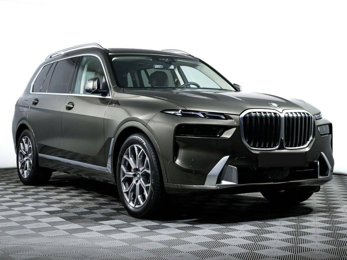 BMW X7 40i, 2022 - 4 296 км. | Фото №3