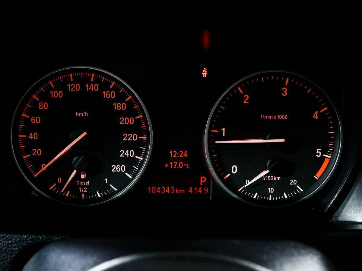 BMW X1 20d, 2011 Фото №11