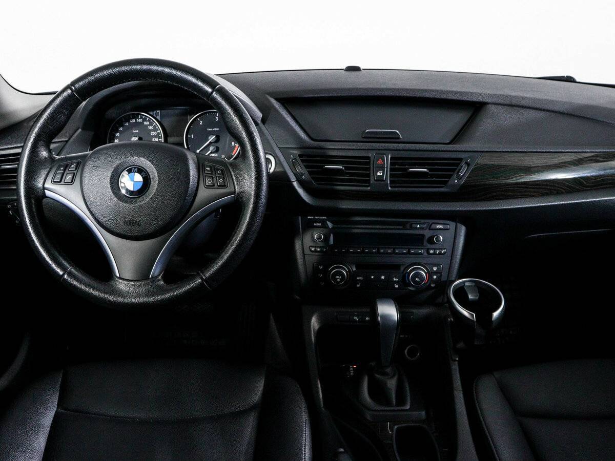 BMW X1 20d, 2011 Фото №12