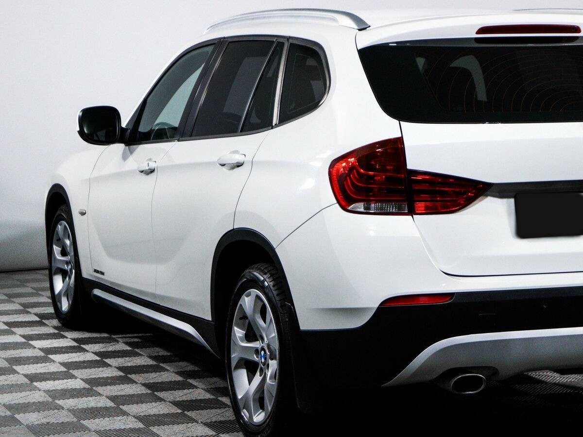 BMW X1 20d, 2011 Фото №17