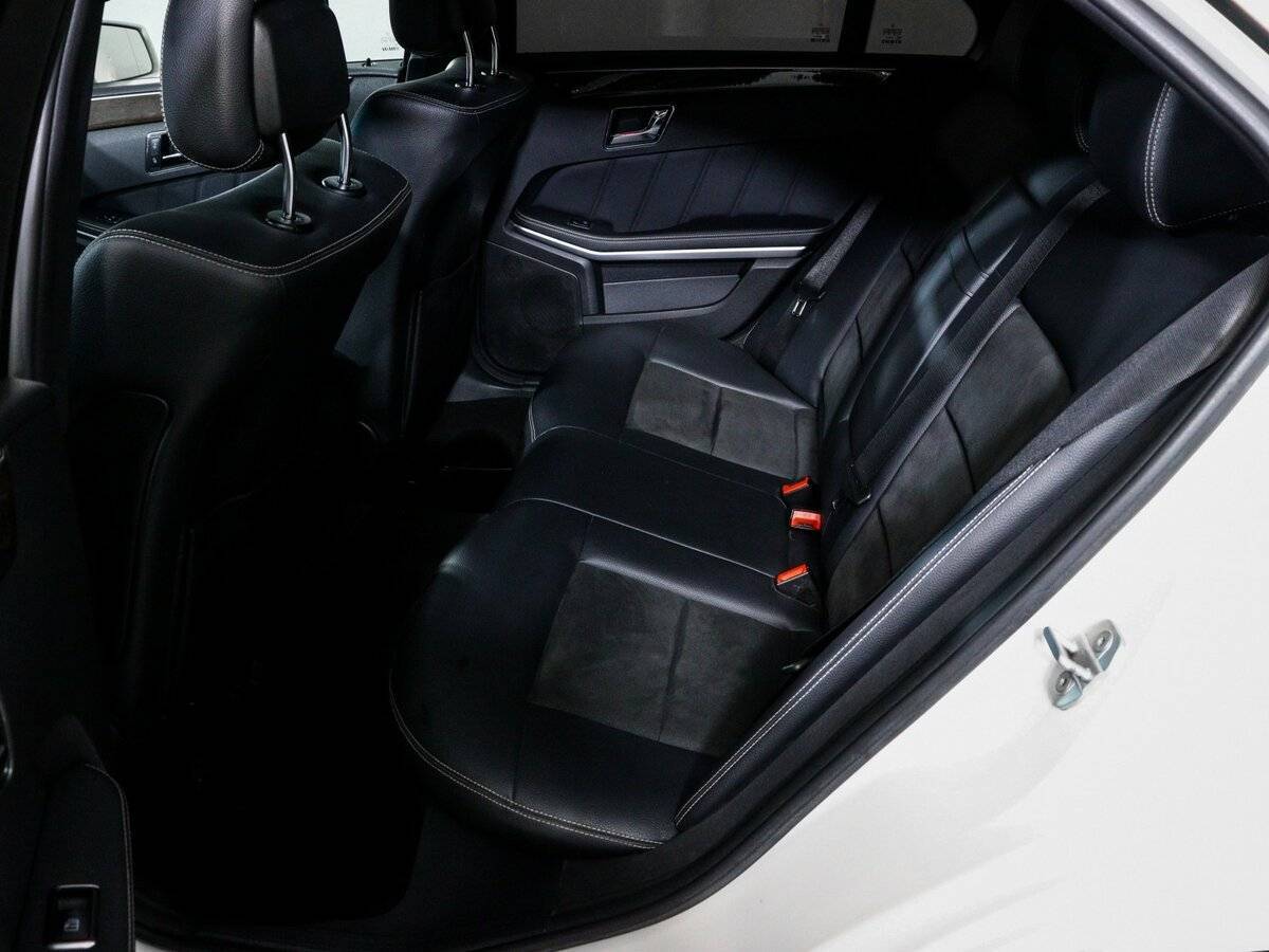Mercedes-Benz E-Класс 200 7G-Tronic, 2011 Фото №10