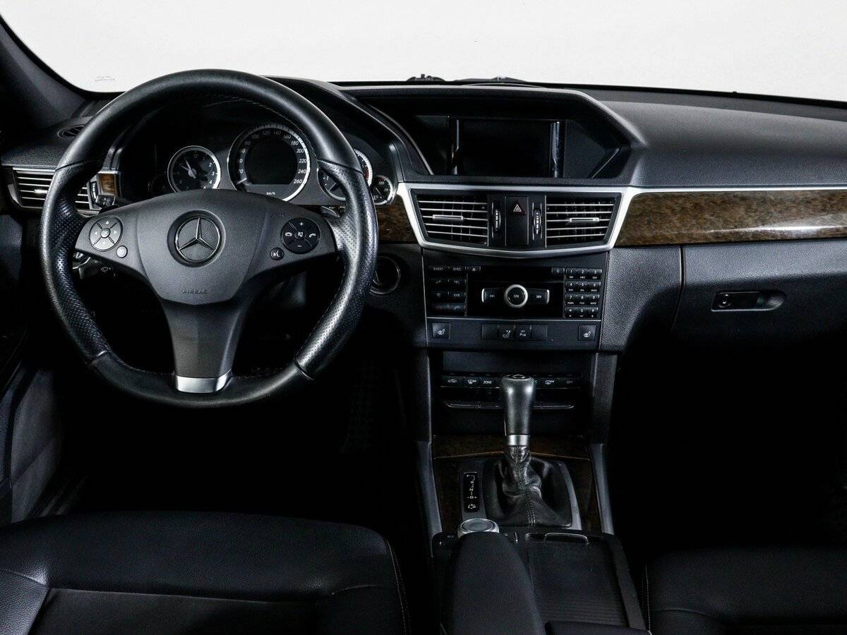 Mercedes-Benz E-Класс 200 7G-Tronic, 2011 Фото №12