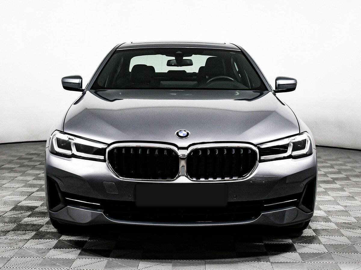 BMW 5 серии 530i xDrive, 2023 - 16 315 км. | Фото №2