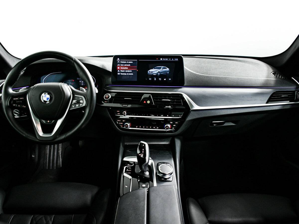 BMW 5 серии 530i xDrive, 2023 Фото №9
