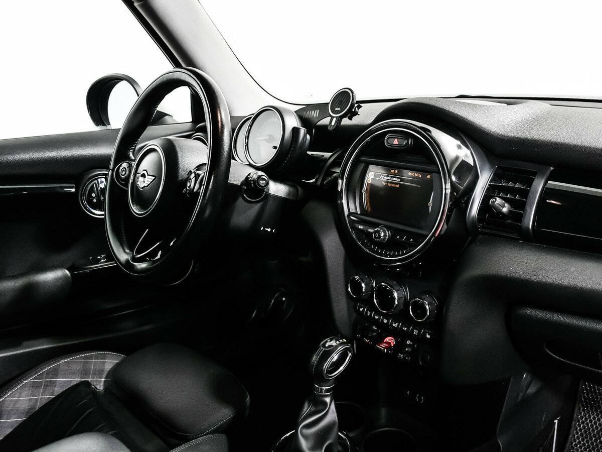Mini Hatch Cooper S, 2015 Фото №9
