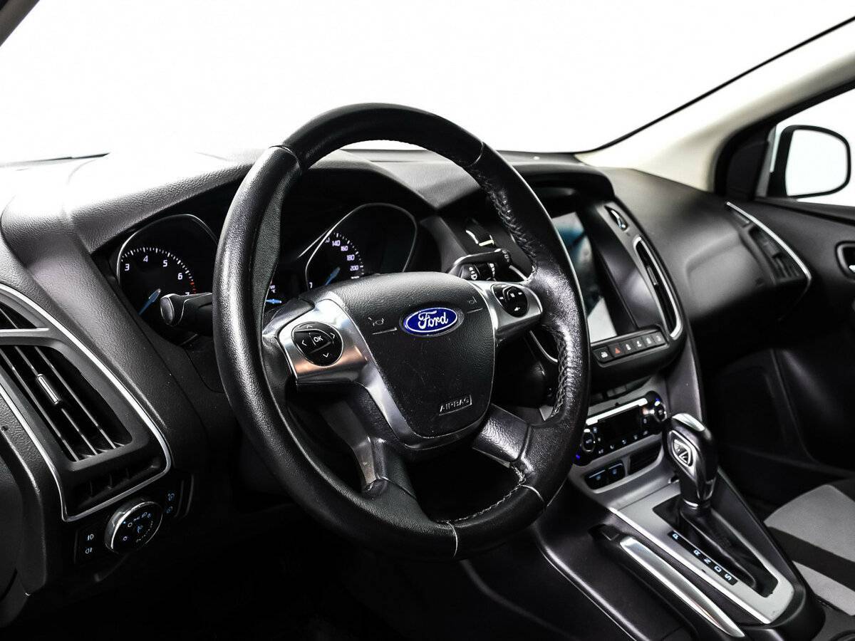 Ford Focus, 2011 Фото №12